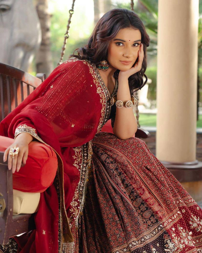 Navratri special Premium Heavy Muslin Cotton Lehenga with Gota Patti Lace & Real Mirror Work
