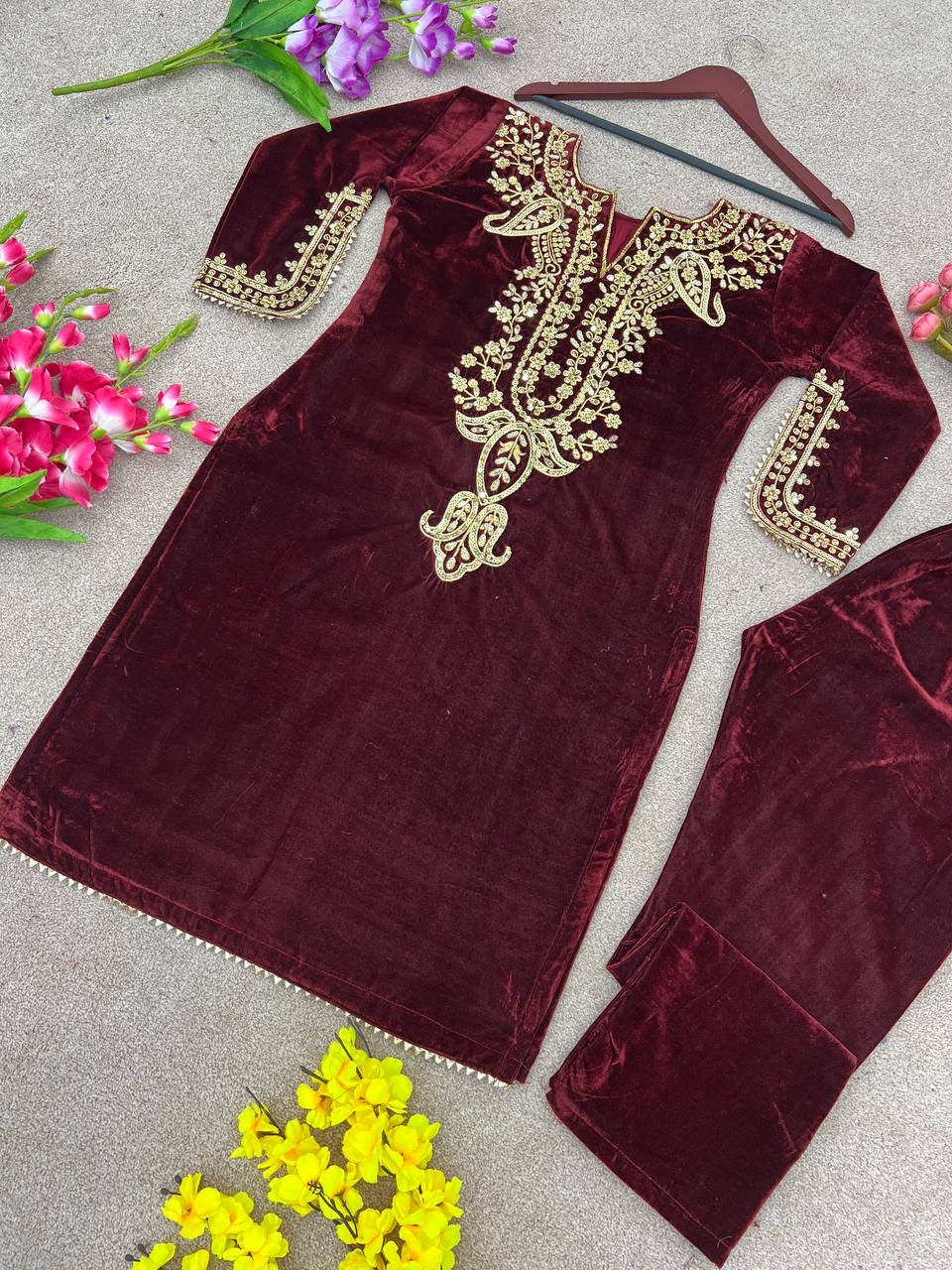 Srk 5104- partywear look velvet cord set