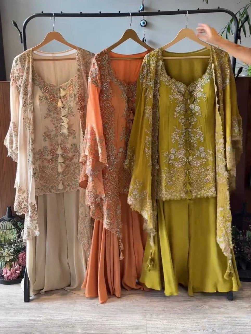 Be 406- stylist kurti palazzo set with shrug