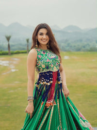 Sea Green Navratri Lehenga Choli for Women – Fusion Style, Real Mirror Work, Digital Print, 4 Meter Flair, Soft Muslin Cotton Garba & Dandiya Outfit