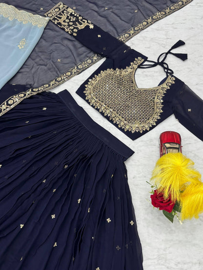 Tapi 291-wedding special lahenga choli with  2 dupatta