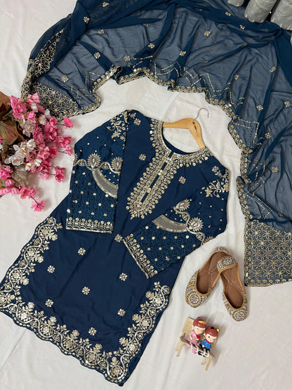 Natural Crepe Kurti Pant Set with Zari & Sequin Embroidery - LC-1370