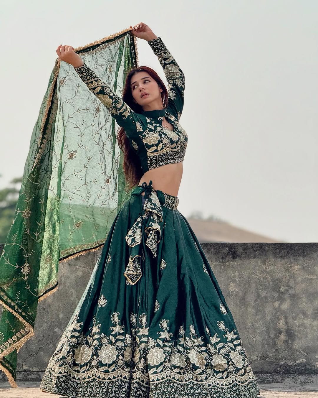 Emerald Green stylish semi bridal lehenga choli