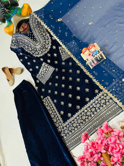 Lc 1409- Two tone blue colour velvet suit