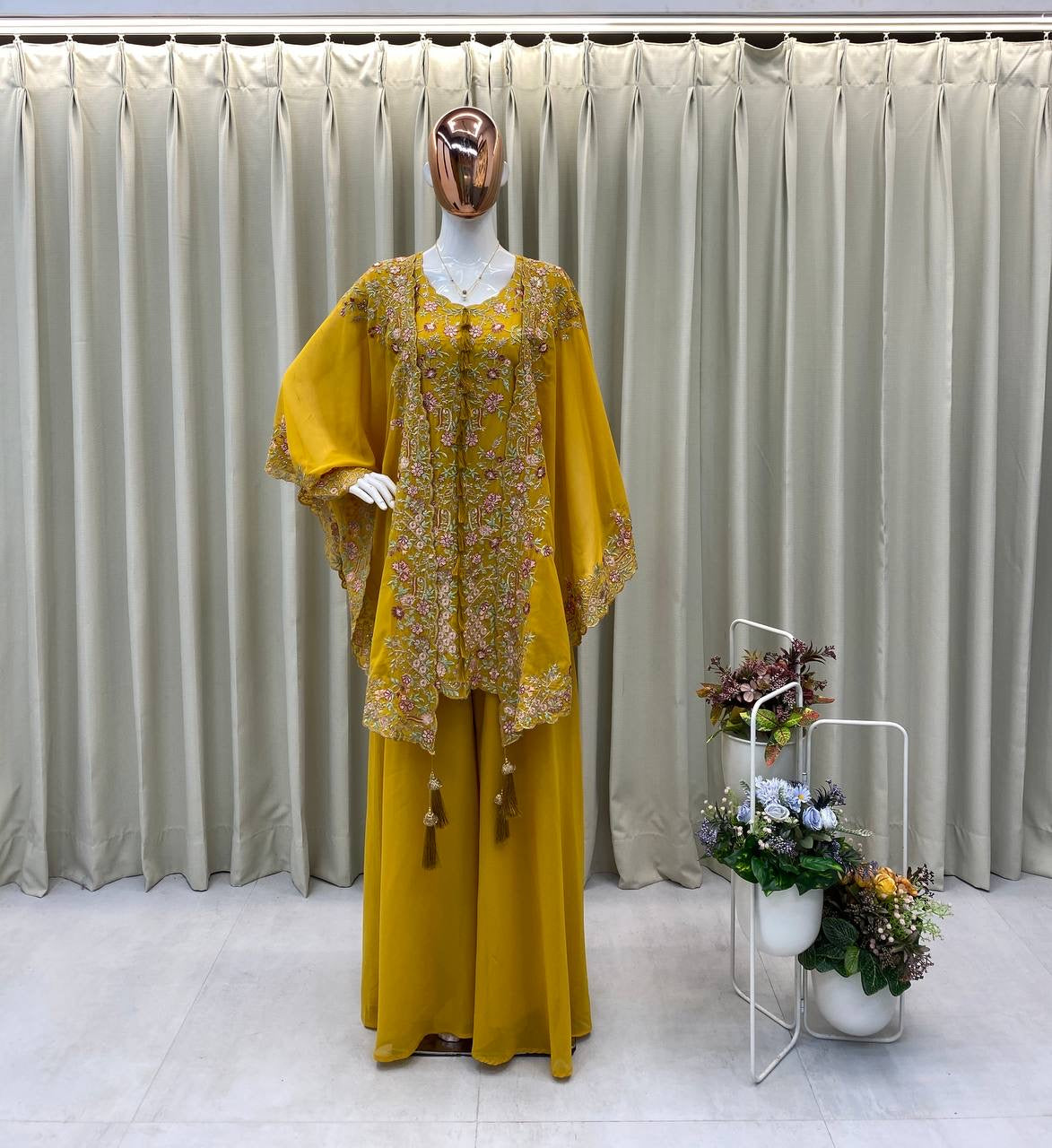 Be 406- stylist kurti palazzo set with shrug