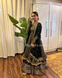 Beautiful mehendi green colored Indo-western set in premium chinon silk fabric (kediya style kurti with Lehenga choli)