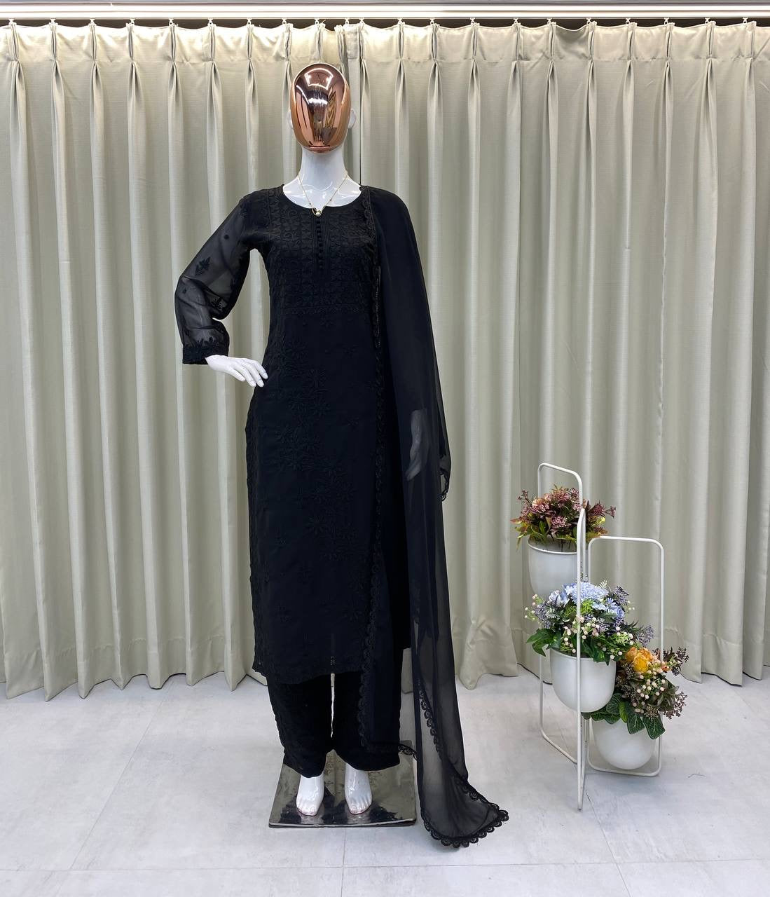 Designer chicken work kurti & pant set with chicken Embroidery work & Dupatta - FFBE-354