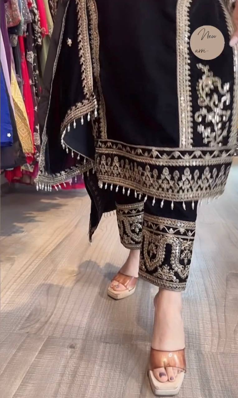 Pd 1072 - Hit design in velvet collection in 4 beautiful colours