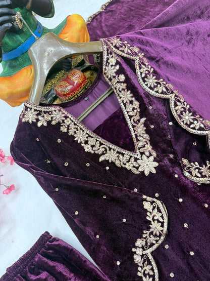 Lc 1420 - wine colour velvet suit