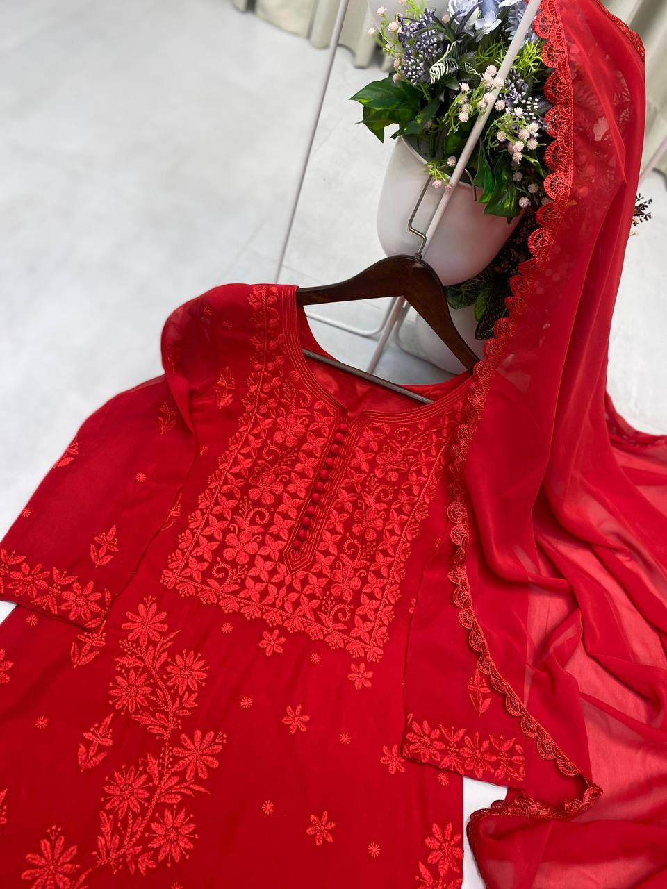 Designer chicken work kurti & pant set with chicken Embroidery work & Dupatta - FFBE-354