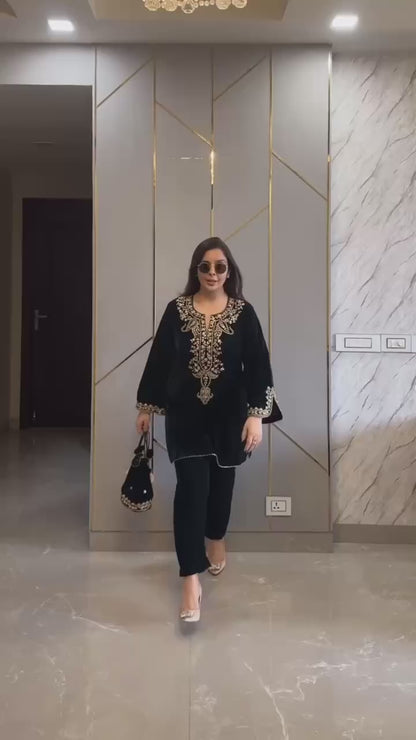 Srk 5104- partywear look velvet cord set