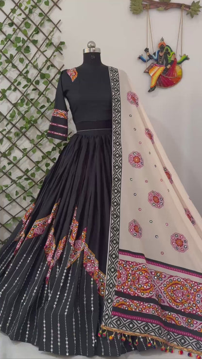 Navratri special Heavy Muslin Cotton Lehenga with Digital Print & Real Mirror Work - ALC-94
