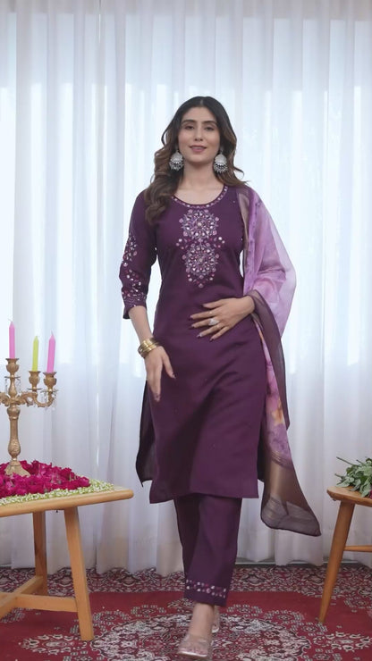 Elegant Straight Kurti Pant Dupatta Set - Viscose Silk with Hand Embroidery - FFdiva 111